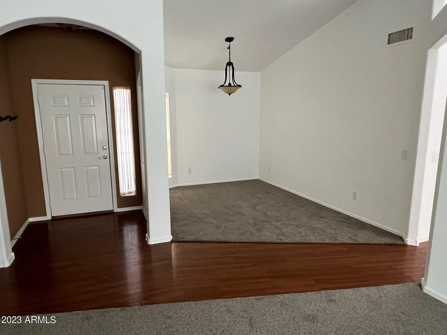 3 bed, 2.0 bath, 1707 sqft, $2,700 — Photo 3