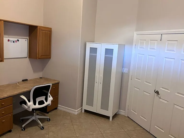 489 First Light St — Photo 19