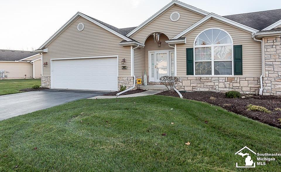 1st image of 3039 Pebble Creek Ln