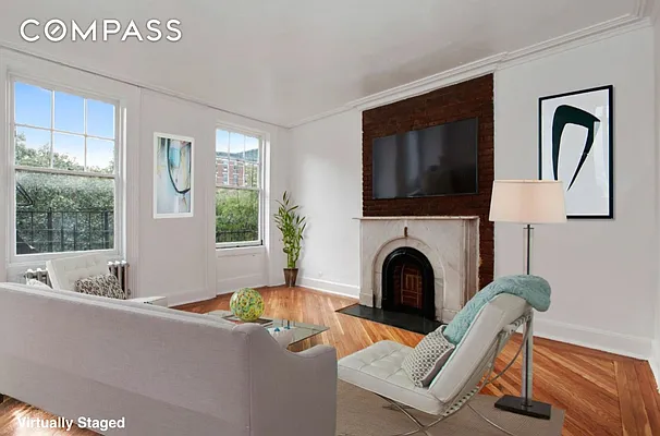 Rented by Compass | media 23