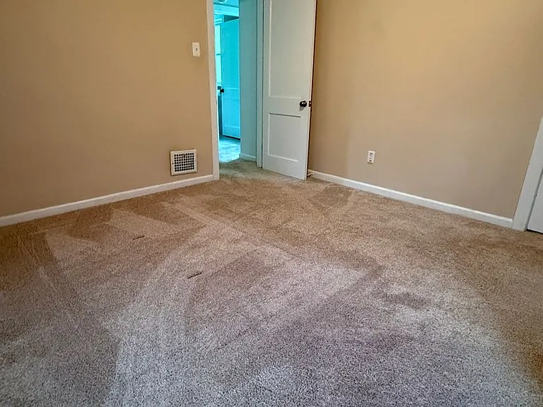 40 Edwards Ct — Photo 10