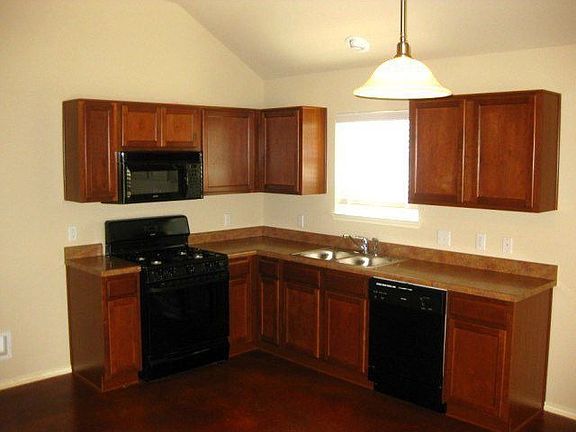 Open kitchen with raised ceiling