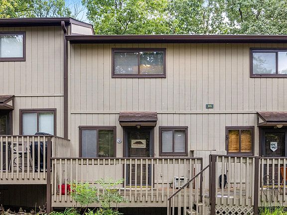 front townhouse