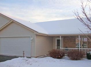 4225 Glenwood Ct, Sheboygan, WI 53081