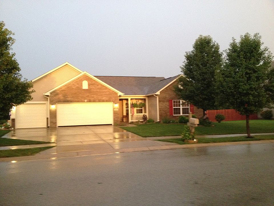 1st image of 2387 Burgundy Way