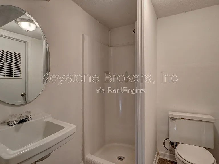 8774 Channing Dr — Photo 18
