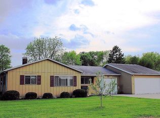 1081 Dubois Rd, Carlisle, OH 45005