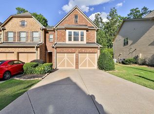 1435 Faircrest Ln, Alpharetta, GA 30004
