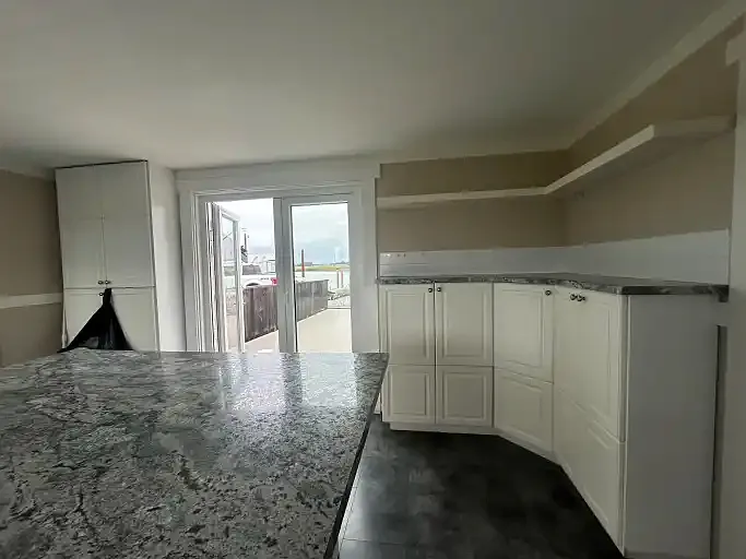 3 bed, 2.0 bath, $4,395 — Photo 4