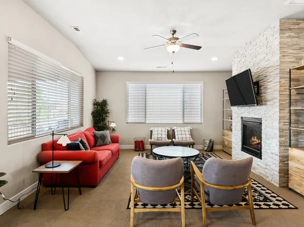 (undisclosed Address), Santa Clara, UT 84765