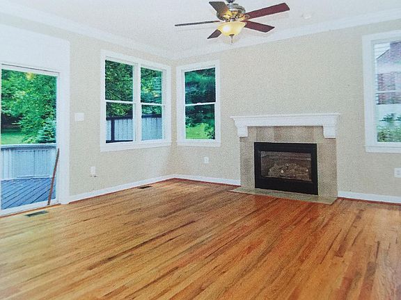 5th image of 11314 Sanandrew Dr