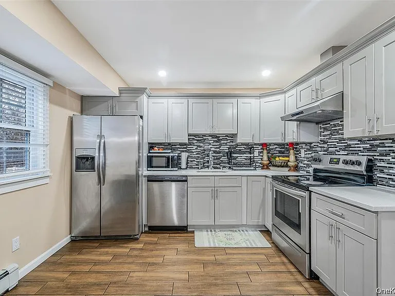 508 Nostrand Ave — Photo 2