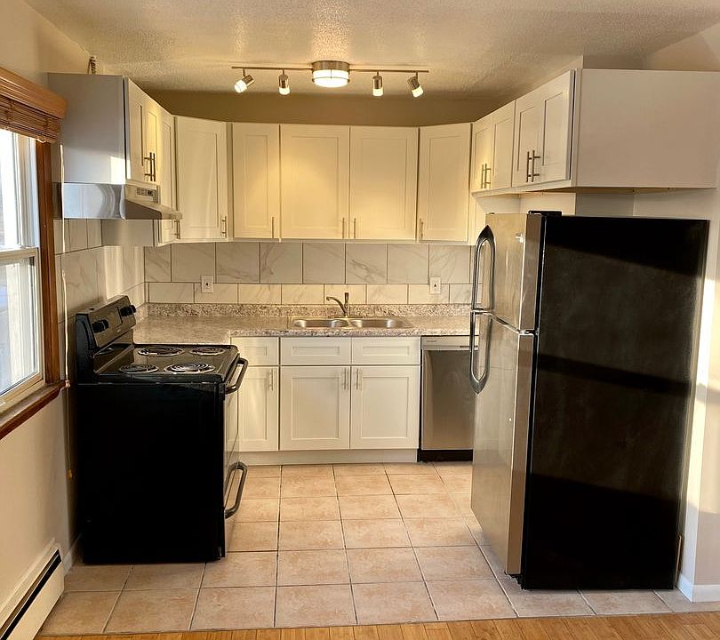 1st image of 3230 Nicollet Ave APT 310