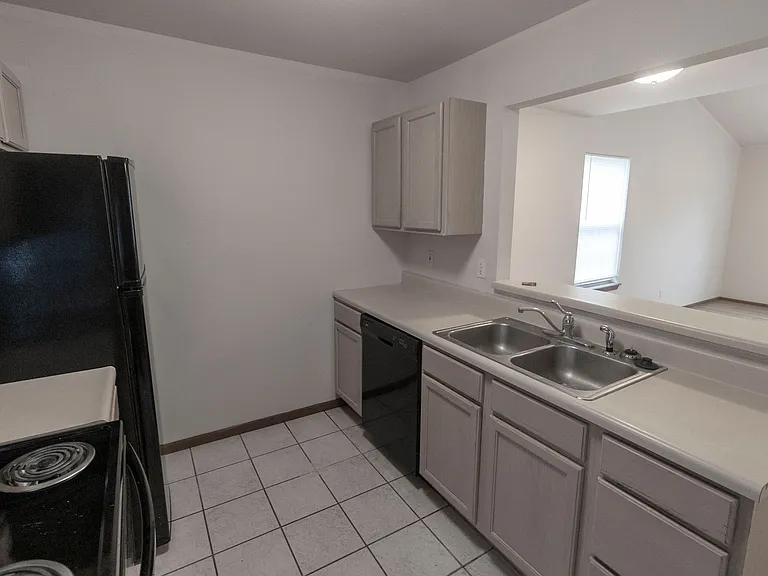 1627 Bold Ruler Ct — Photo 8