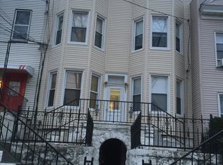 31 Carlton Ave APT 1, Jersey City, NJ 07307
