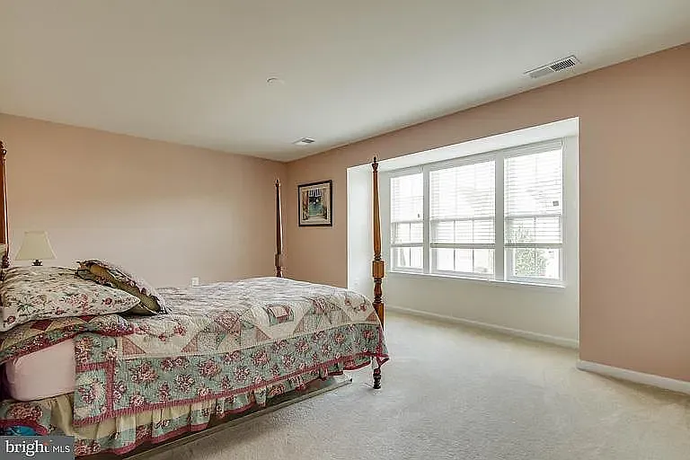 108 Carriage Hill Dr — Photo 13