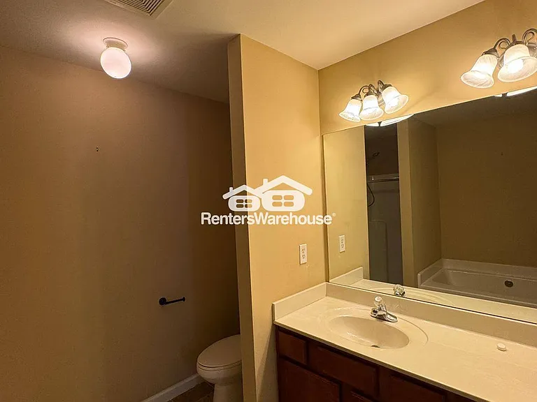 5021 Sherwood Way — Photo 8