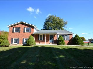 4815 Chapelbrook Ln, New Albany, IN 47150