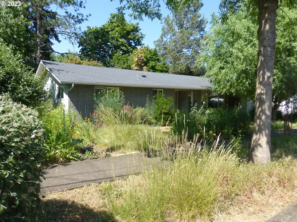 1992 Washington St, Eugene, OR 97405