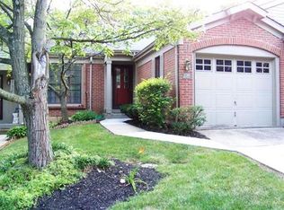 230 Cobblestone Ct, Newport, KY 41076