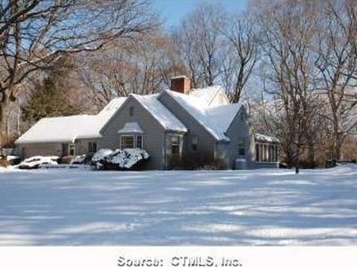 123 Cliffmore Rd, West Hartford, CT, 06107