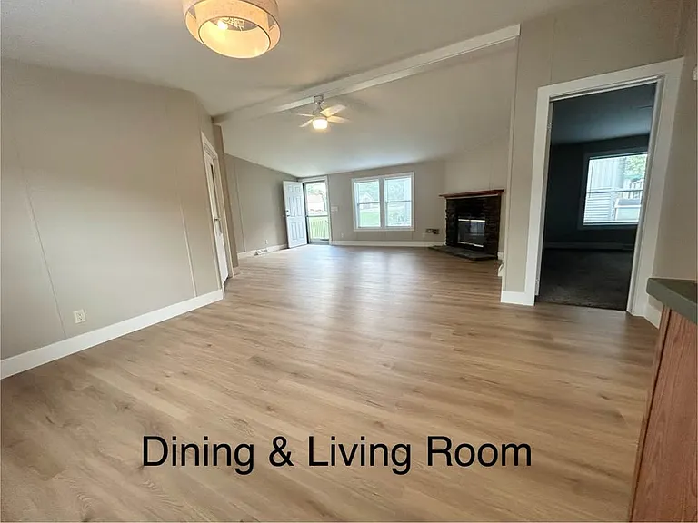 852 Charles Rd — Photo 9