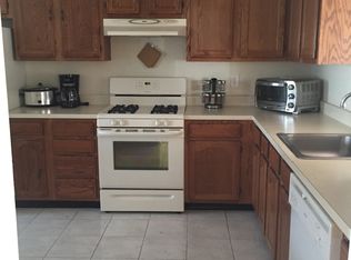 305 Towne Dr, Manalapan, NJ 07726