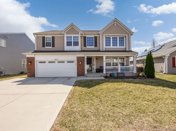 1863 Lake Bluff Ln, Hampshire, IL 60140