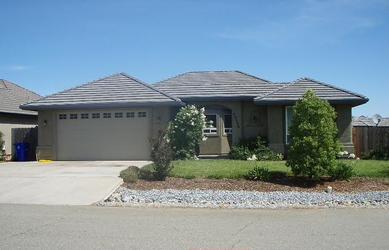 2nd image of 22392 Edgewater Dr