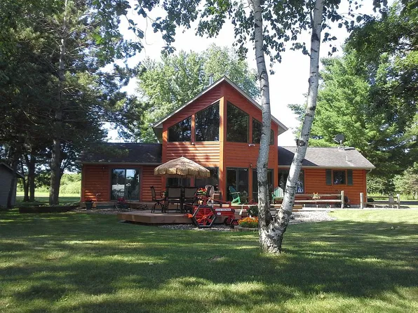 24706 Peavy Ln, Hillman, MN 56338