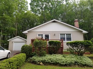 1315 Madison Ave, Pocono Summit, PA 18346