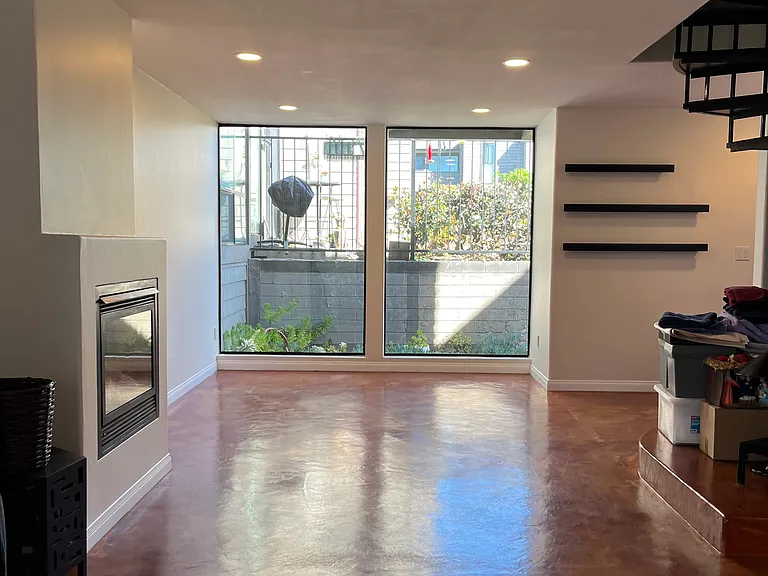 675 S Sierra Ave #12 — Photo 8