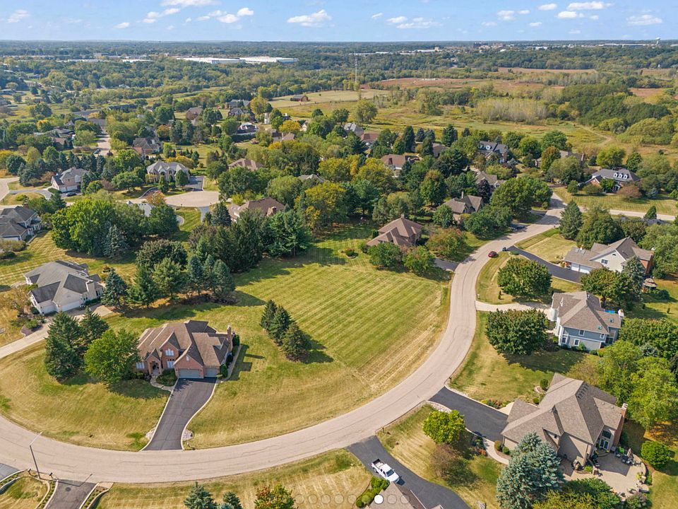 2nd image of 36 River Ridge Dr