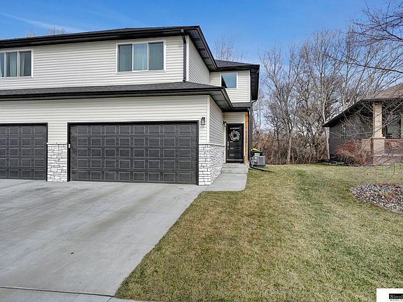 3rd image of 6204 Franciscan Dr