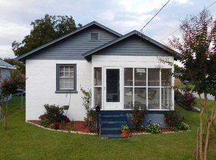 1300 Bolling Rd, Roanoke Rapids, NC 27870