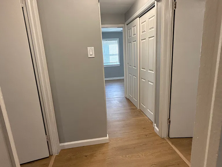 535 W Church Rd — Photo 8