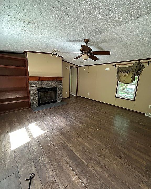 1st image of 1618 W Jefferson St Lot 30