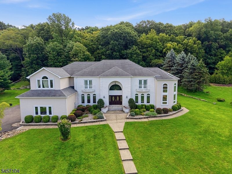 1st image of 91 Frog Hollow Rd