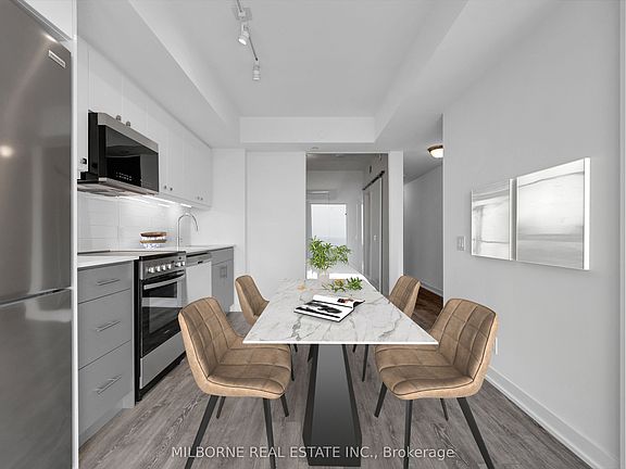 4th image of 2 Manderley Dr #914