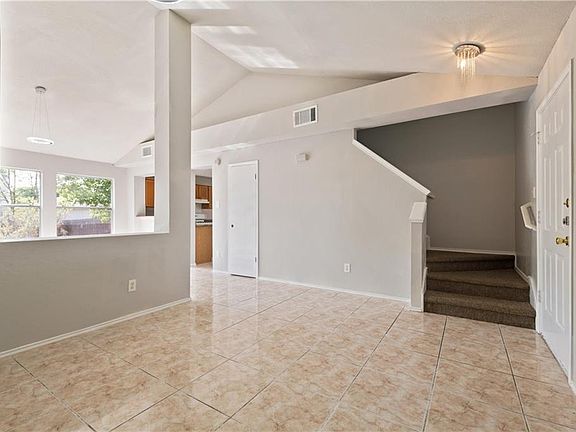 5th image of 1240 Hughmont Dr
