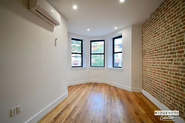 Rented by Voro NYC | media 9