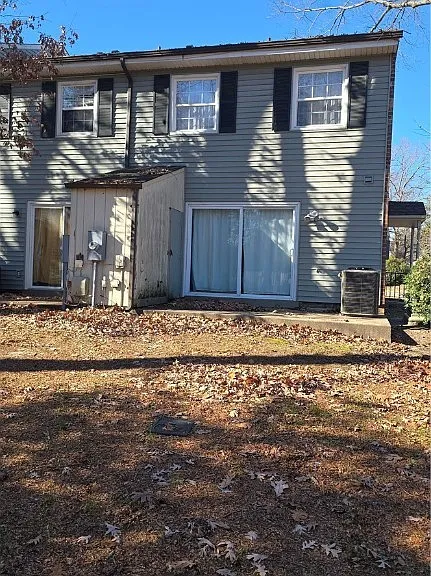 1501 Ivymount Rd — Photo 6