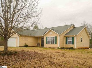128 Stevens Ct, Williamston, SC 29697