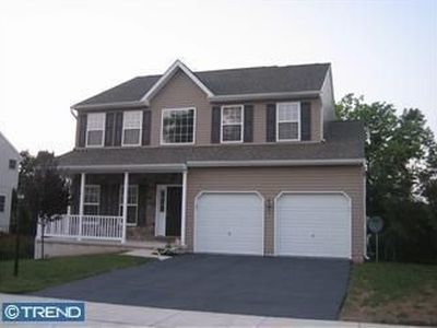 2039 Canyon Creek Rd, Gilbertsville, PA, 19525