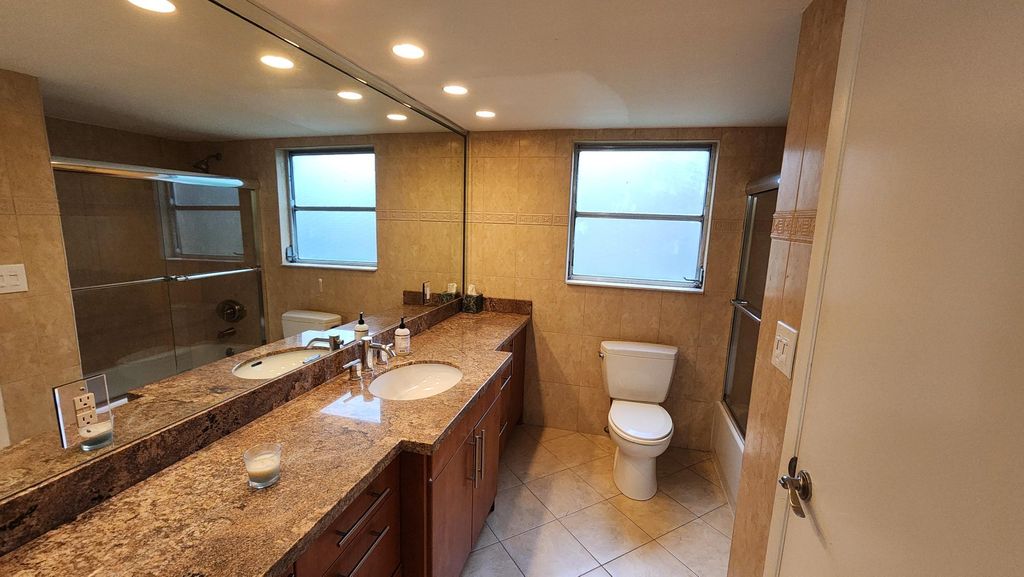 2851 S PALM AIRE Drive #101, photo 7