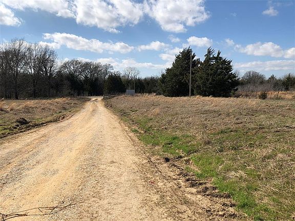 4th image of 928 State Road 22 Hwy