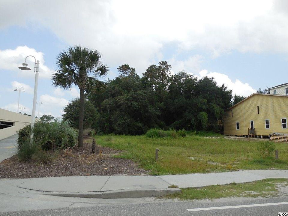 1st image of 404 Hillside Dr S