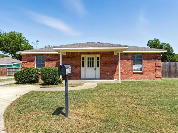107 S Crawford St, Denton, TX 76205