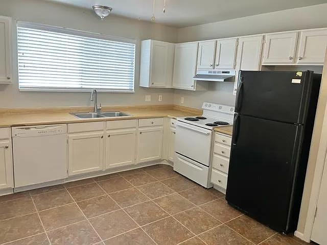 1350 W 150 N #23 — Photo 10