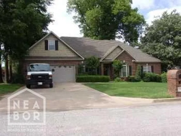 918 Brownwood Cir, Jonesboro, AR 72404